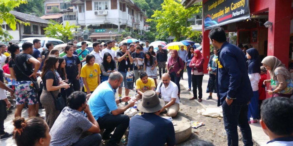 Peran Pemerintah Kelurahan Tebing Tinggi dalam Membangun Komunitas yang Berdaya Saing